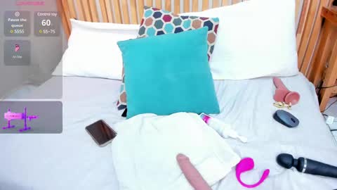        online show from 03.05.25