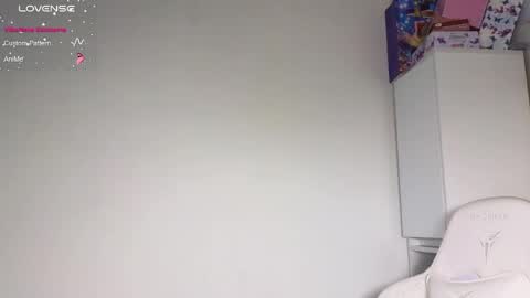 gingercute17 online show from 04.23.26