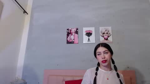 ginnifer_goodwin online show from 10.18.25