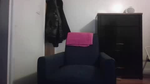 gino_crazy87 online show from 01.17.25