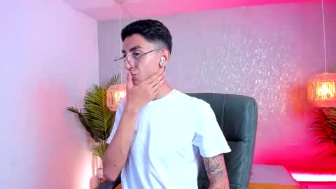 Gio Carangi online show from 02.25.26