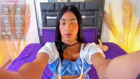 gio_gray online show from 11.18.25