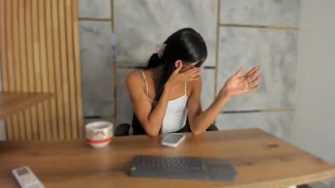 gio_gray online show from 03.23.26