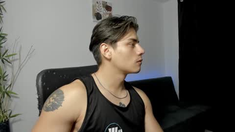Snapshot of gio_russo chatting on 12.15.24 GioRusso online show from 12.15.24