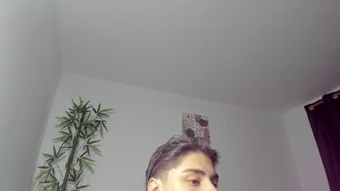Snapshot of gio_russo chatting on 01.13.25 GioRusso online show from 01.13.25
