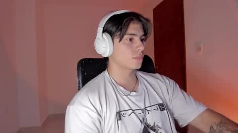 GioRusso online show from 10.31.25