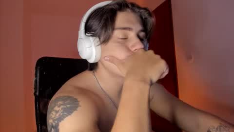 GioRusso online show from 12.17.25