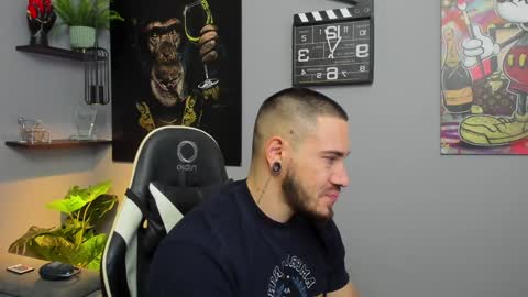 Snapshot of giorgio_leone2 chatting on 12.11.24 Giorgio leone online show from 12.11.24