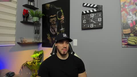 Snapshot of giorgio_leone2 chatting on 01.09.25 Giorgio leone online show from 01.09.25