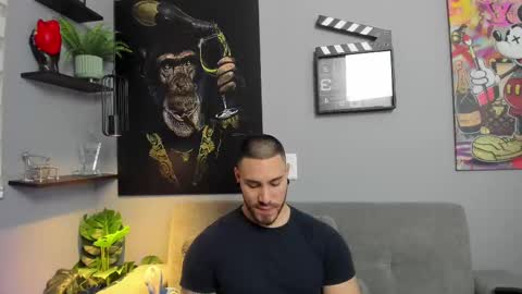 Snapshot of giorgio_leone2 chatting on 03.01.25 Giorgio leone online show from 03.01.25