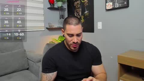 Snapshot of giorgio_leone2 chatting on 09.20.25 Giorgio leone online show from 09.20.25