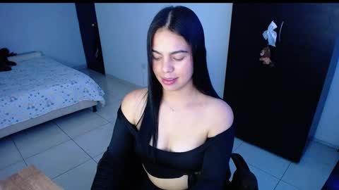 GIO RIVERA online show from 12.06.24