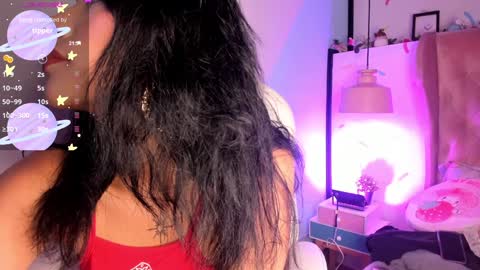 Snapshot of giovanna_oliveira chatting on 12.04.24 Giovanna online show from 12.04.24