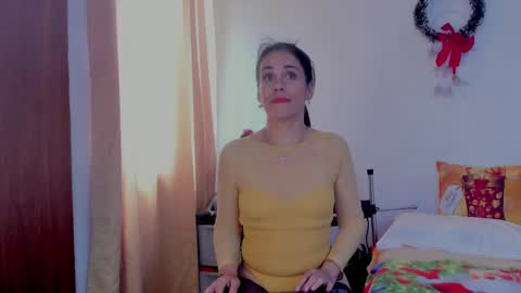 Girasol Walton online show from 12.12.24
