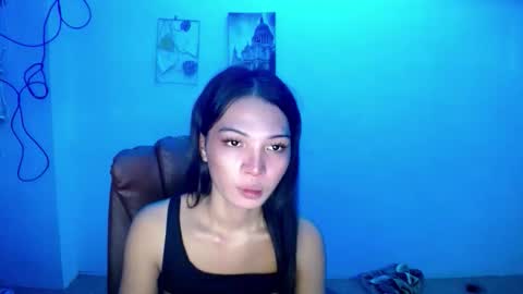 Aisha online show from 11.22.25