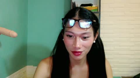 Snapshot of girl4uvanessaxxx chatting on 06.22.26 Vanessa online show from 06.22.26