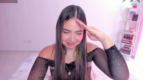 Alana online show from 11.14.25