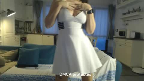 Snapshot of girlfrend10 chatting on 02.23.25 Girlfriend online show from 02.23.25