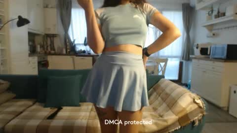 Snapshot of girlfrend10 chatting on 09.13.25 Girlfriend online show from 09.13.25