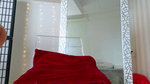 Snapshot of girlnextd00r_ chatting on 03.06.25 Hanna online show from 03.06.25