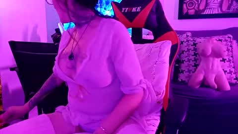 girls227445638252 online show from 03.02.26