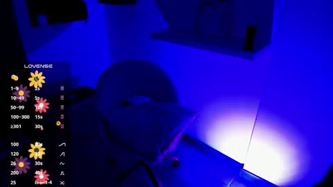 Maze    Thumbs up online show from 11.09.25