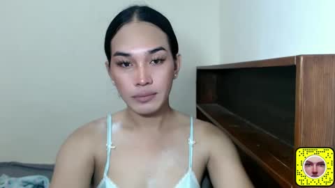 Rhaine online show from 01.06.25