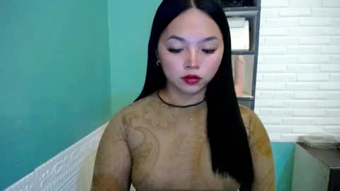 Snapshot of girlthatuneedxxx chatting on 04.04.26 Rhaine online show from 04.04.26