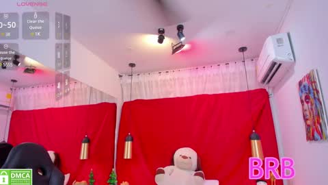 GISELA online show from 12.18.24