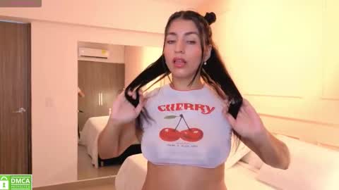 GISELA online show from 10.11.25