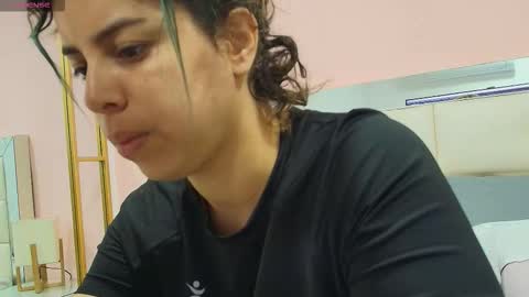 Gisell online show from 01.06.26