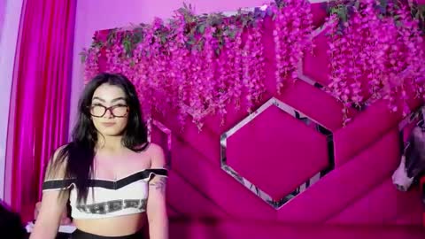 Snapshot of gisell_squirt chatting on 03.20.26 gisell_squirt online show from 03.20.26