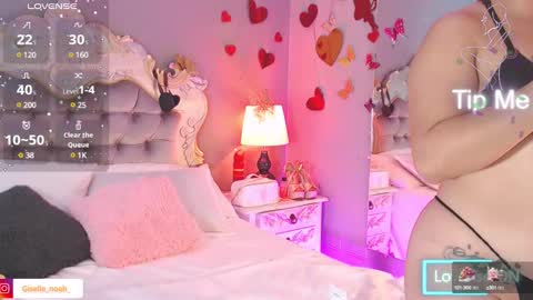 GiselleNoah online show from 02.28.25