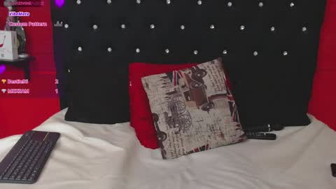 Gissell Saenz online show from 02.08.25