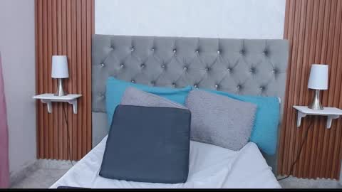 Gissell Saenz online show from 09.10.25