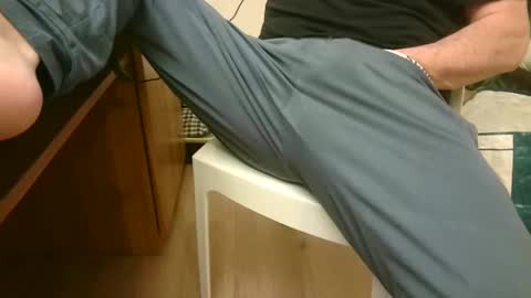 giulio__35 online show from 02.18.25