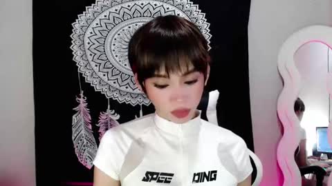 Snapshot of givemethrillx chatting on 02.03.25 givemethrillx online show from 02.03.25