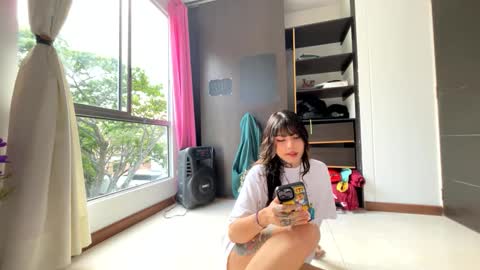 Snapshot of givenom chatting on 02.10.25 dirtyvenom online show from 02.10.25