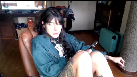 Snapshot of givenom chatting on 10.09.25 dirtyvenom online show from 10.09.25