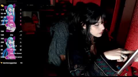 Snapshot of givenom chatting on 10.11.25 dirtyvenom online show from 10.11.25