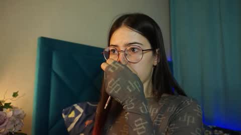 Snapshot of gizefto chatting on 09.21.25 Agness online show from 09.21.25