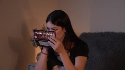 Snapshot of gizefto chatting on 09.22.25 Agness online show from 09.22.25