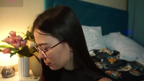 Snapshot of gizefto chatting on 11.02.25 Agness online show from 11.02.25