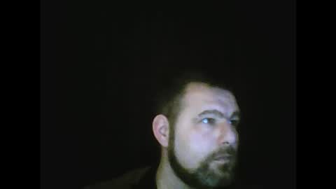 Snapshot of gjleeke chatting on 12.22.24 guzz online show from 12.22.24