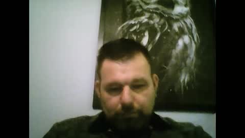 Snapshot of gjleeke chatting on 01.24.25 guzz online show from 01.24.25