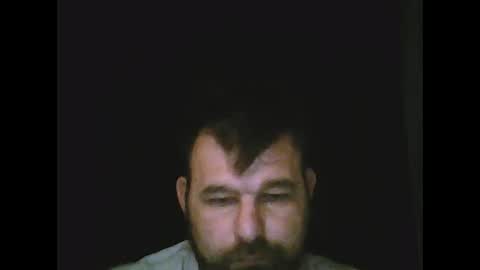 Snapshot of gjleeke chatting on 04.03.26 guzz online show from 04.03.26