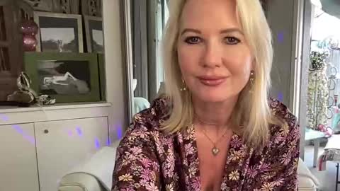 Gl1tter Barbie online show from 09.23.25