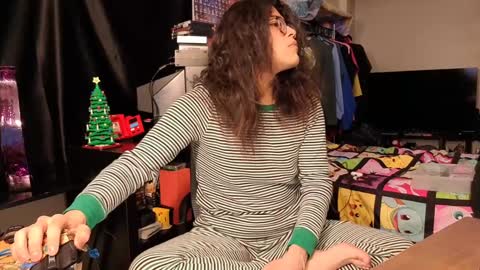 glaceon9 online show from 01.21.25