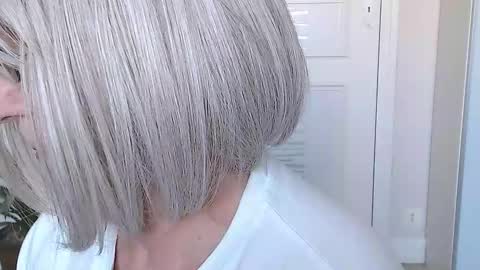 Pauline online show from 02.06.25