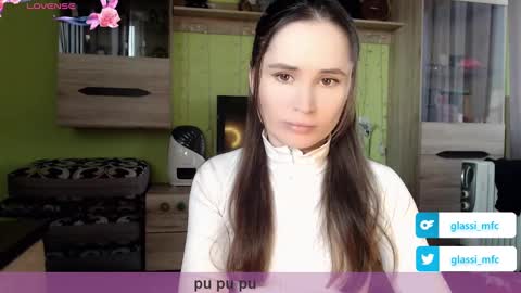 glassi online show from 02.10.25
